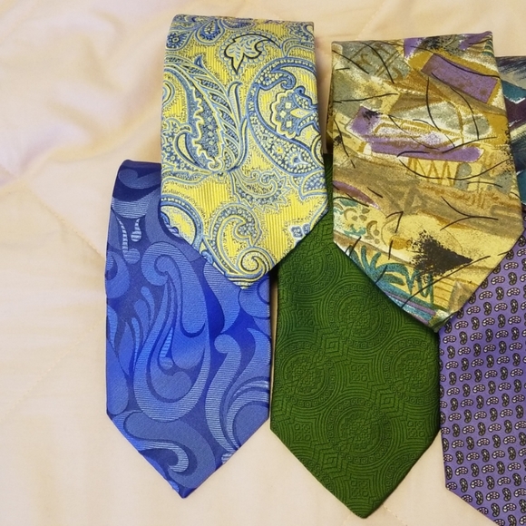 Tie lot 7 Name Brand ties - Picture 3 of 8